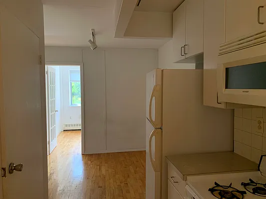 Rented by The Downtown LLC | media 24
