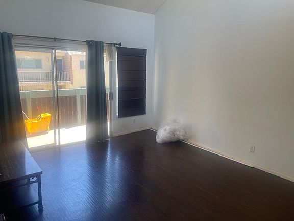 4th image of 5700 Etiwanda Ave Unit 233