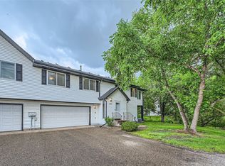 3659 Gershwin Ln N, Oakdale, MN 55128