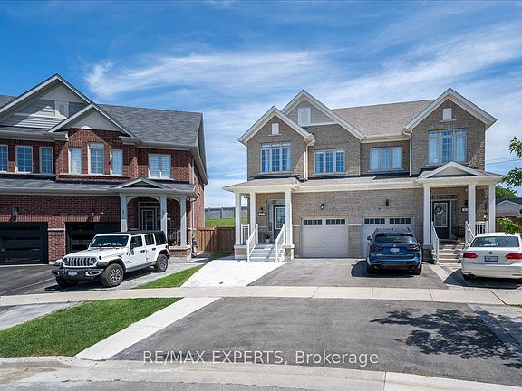 2nd image of 65 Casserley Cres