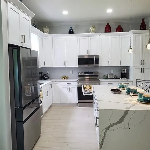 603 W 9th St — Photo 5
