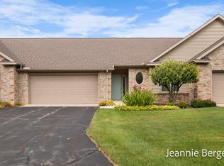 4919 Chatsworth Creek Dr #12, Hudsonville, MI 49426