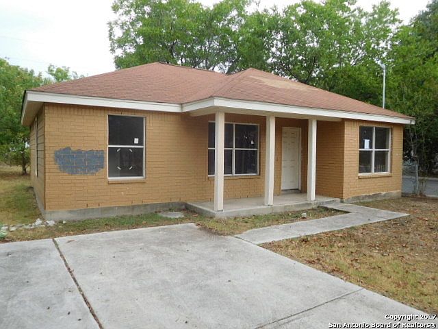 1st image of 601 S San Ignacio Ave