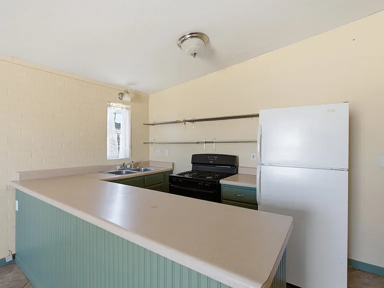 3226 E Bermuda St #1 — Photo 11