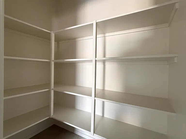 6853 S Portugal Ave — Photo 23