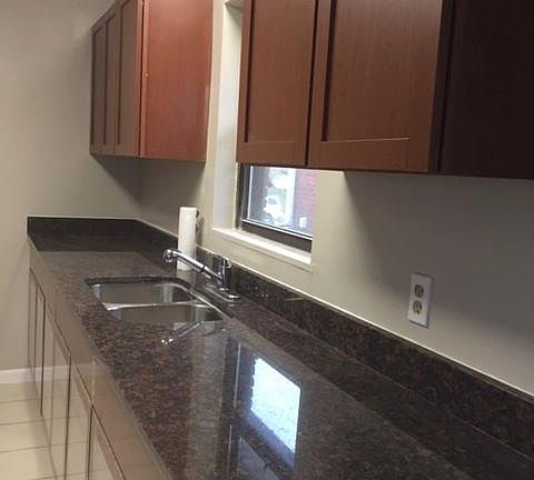 5th image of 684 Ivyhill Dr