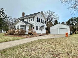 202 Milwaukee St, Clinton, WI 53525