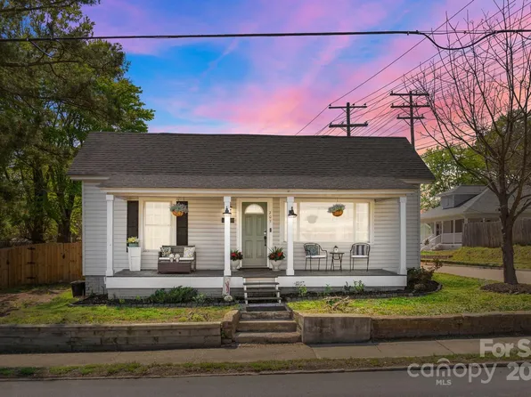 207 Kerr St NW, Concord, NC 28025