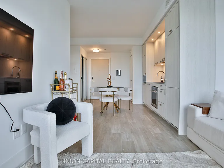 480 Front St W #1505 — Photo 15
