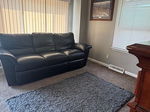 3rd image of 6034 Jane Ave