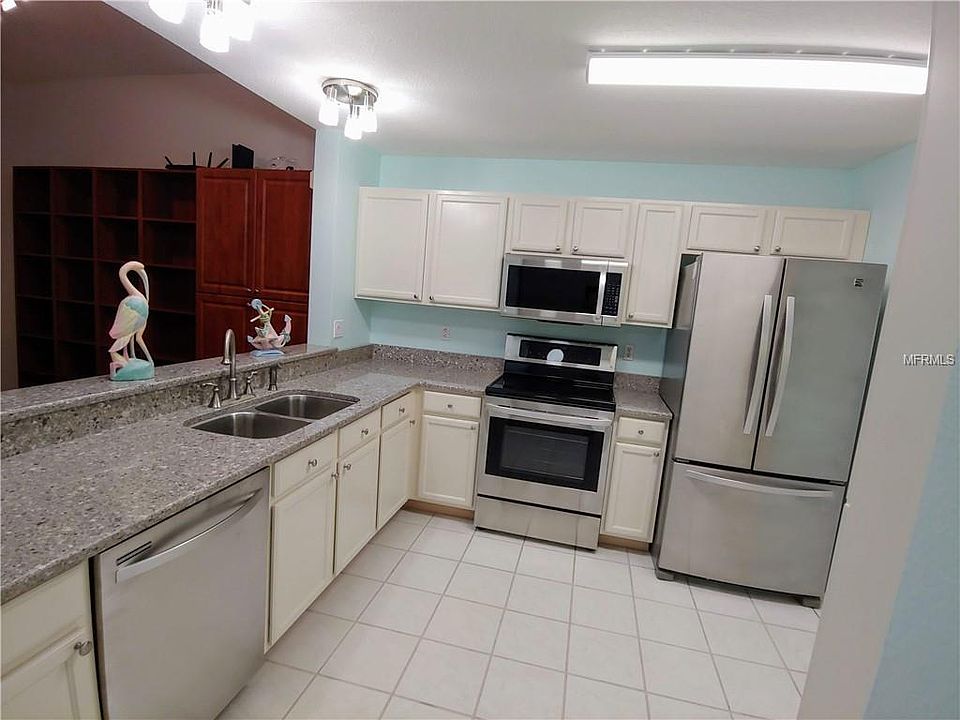 2nd image of 1411 Bluewater Dr