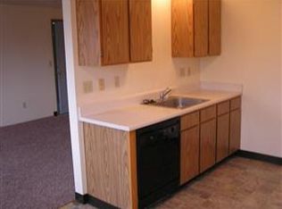 20 Erickson Ave, Shady Cove, OR 97539