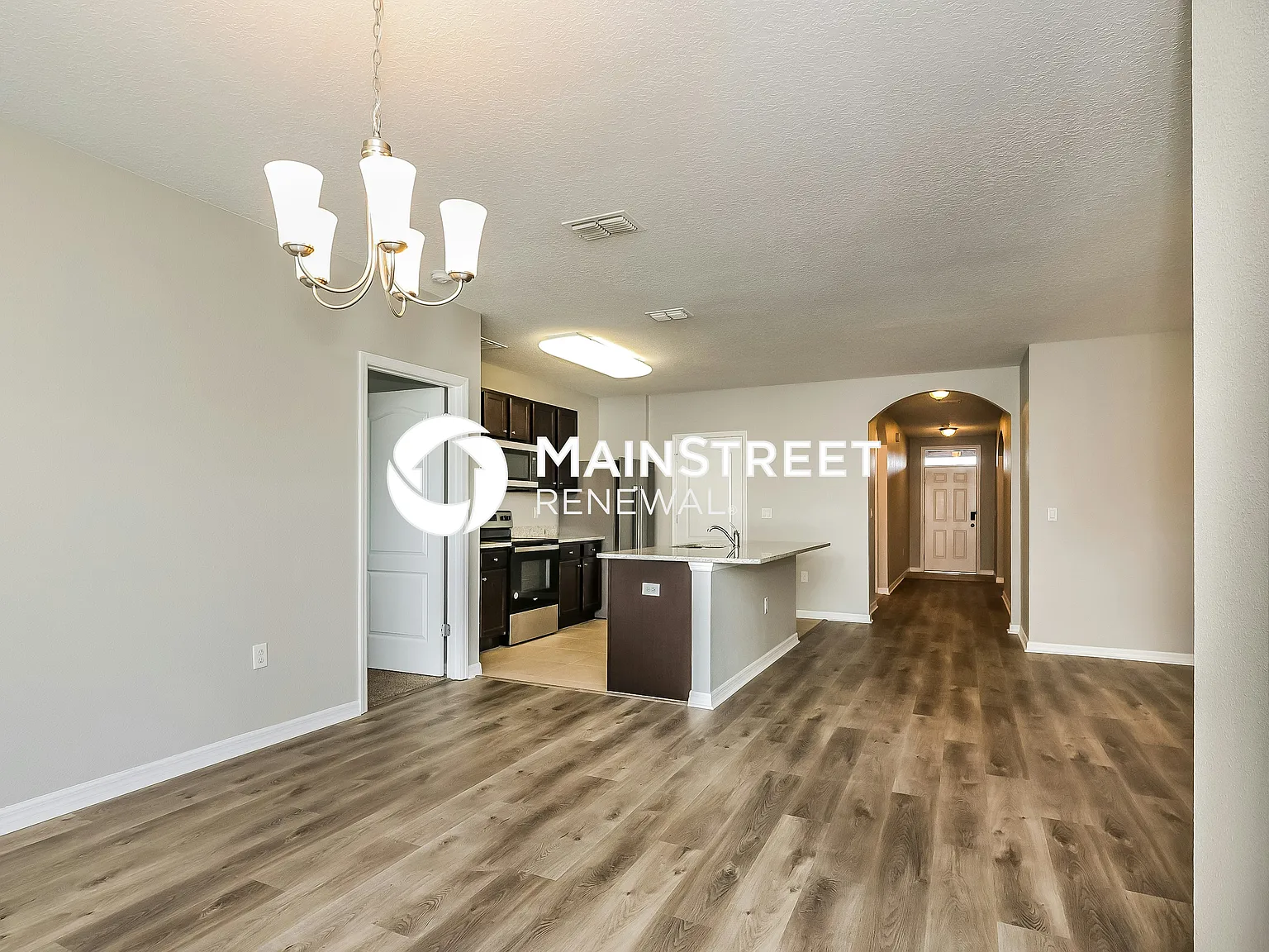 125 Lake Tracy Ct — Photo 4
