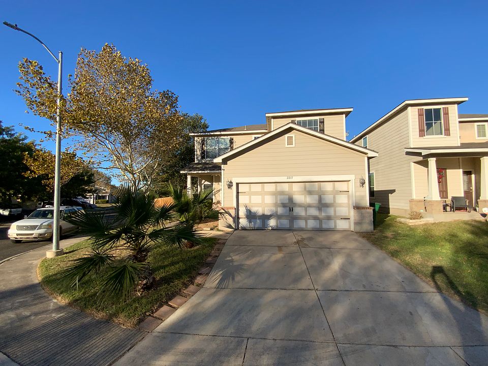 1st image of 2211 Mission Cir