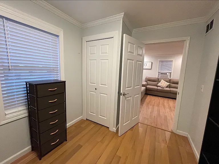 55 Vermont Dr — Photo 17