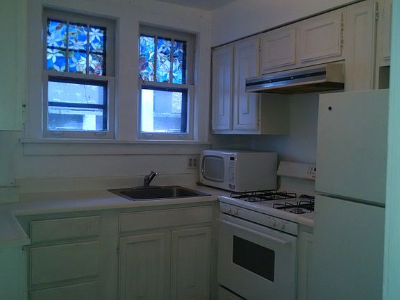 4th image of 253 Lincoln Ave #255-2