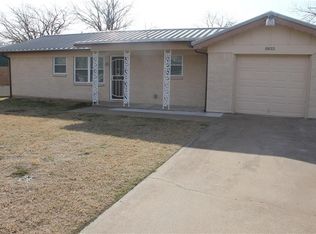 8833 Easley St, White Settlement, TX 76108