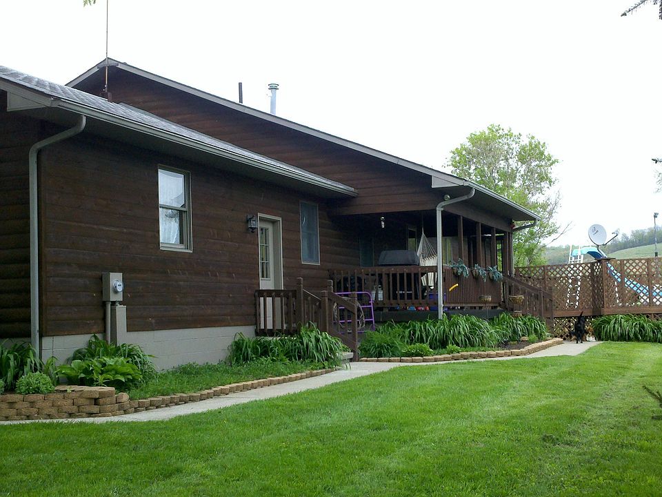 1st image of 8880 Horns Hill Rd