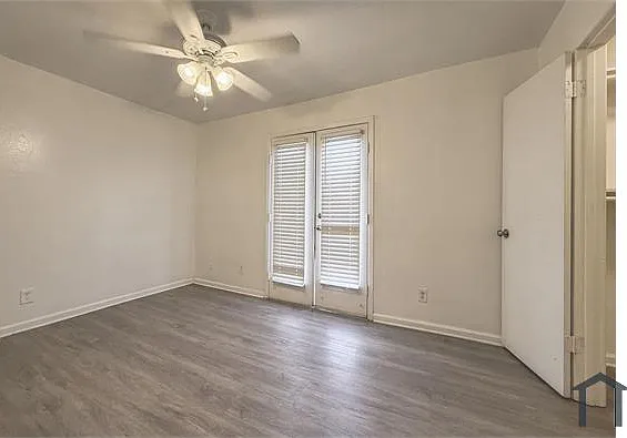 1518 N Haskell Ave #E1 — Photo 5