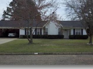 266 Blossom Dr, Ozark, AL 36360