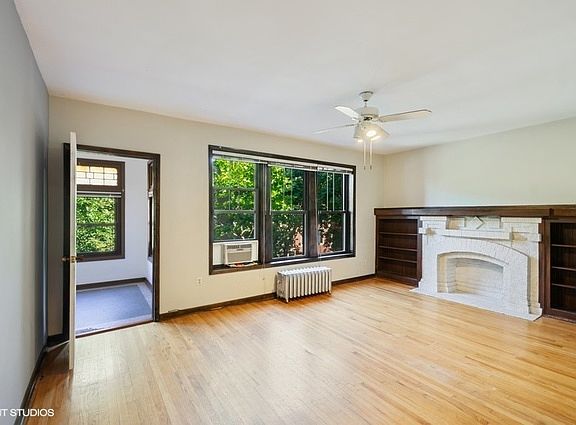 5th image of 6834 N Lakewood Ave #2