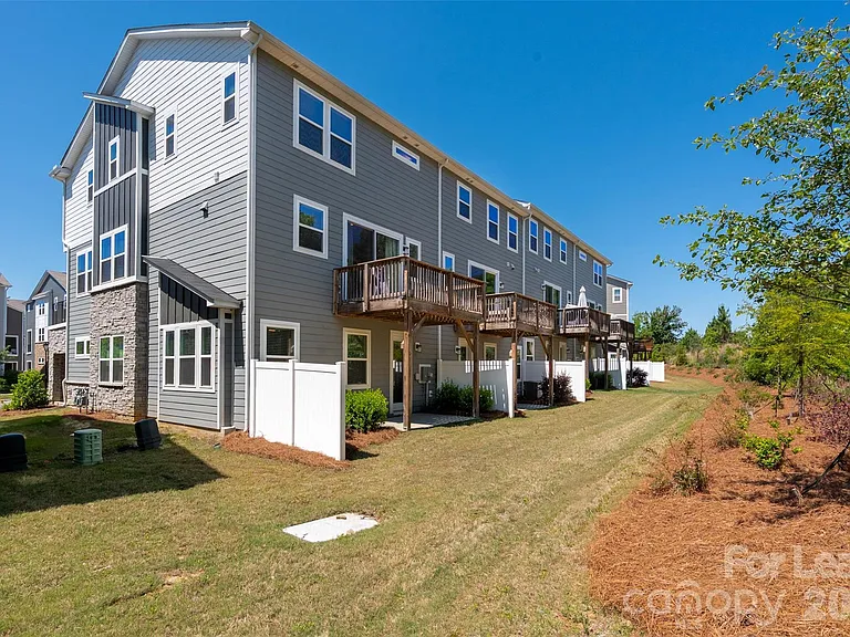 1630 Unison Dr #135 — Photo 37