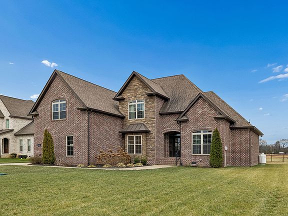 5th image of 7309 Pembrooke Farms Dr