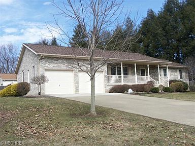 601 Hill Blvd East Liverpool Oh 43920 Zillow