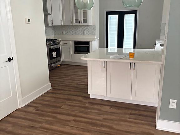 3rd image of 4210 4th St NW