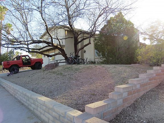 3rd image of 1141 N Arbor Cir