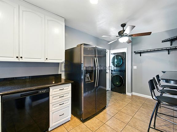 3rd image of 1427 W I St