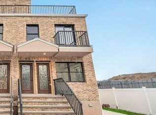38-22 56th St #1, Woodside, NY