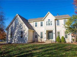 29463 Masters Ct, Louisburg, KS 66053