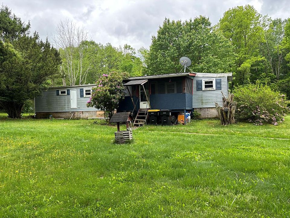 1977 Lake Minsi Dr, Bangor, PA 18013 Zillow