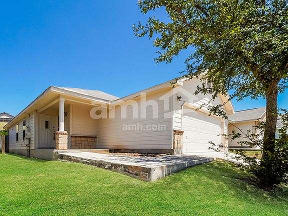 3rd image of 24234 Waterwell Oaks