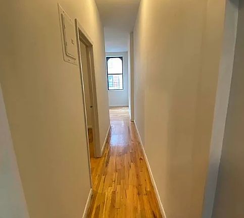 3rd image of 26 Thompson St APT 3C