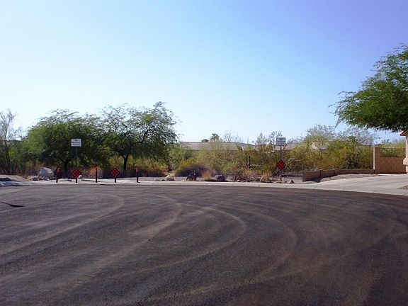 3rd image of 3114 W Lone Cactus Dr