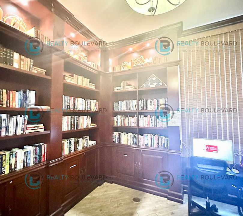 1st image of 900 S Meadows Pkwy APT 1524