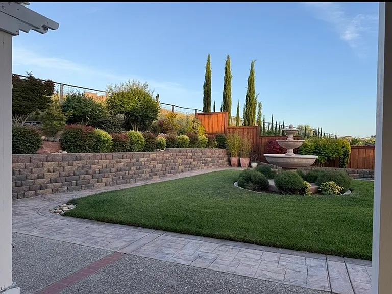1280 Fleming Ave — Photo 30