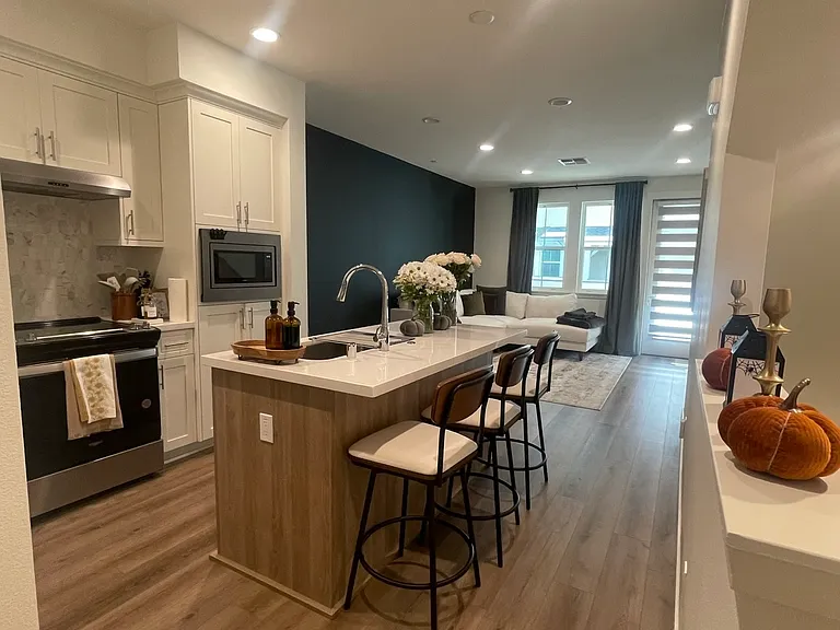 24 Seda Ln — Photo 7