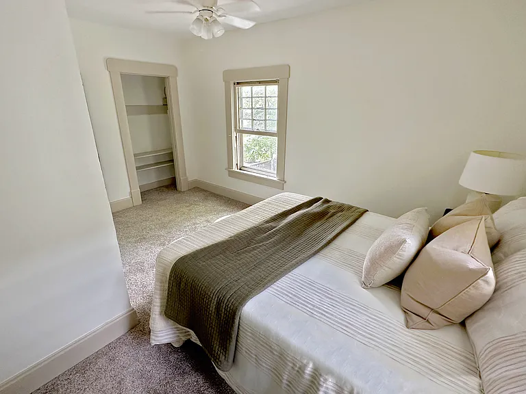 181 E Northwood Ave — Photo 21