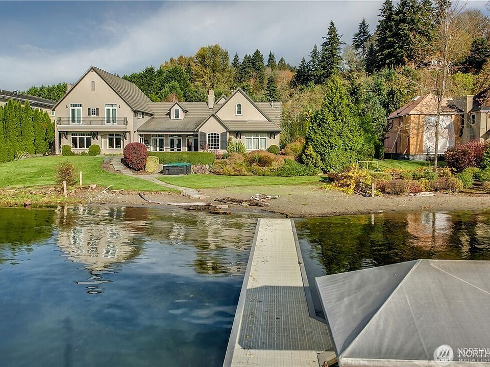 1st image of 4209 W Lake Sammamish Parkway SE