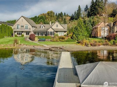 4209 W Lake Sammamish Parkway SE, Sammamish, WA, 98075