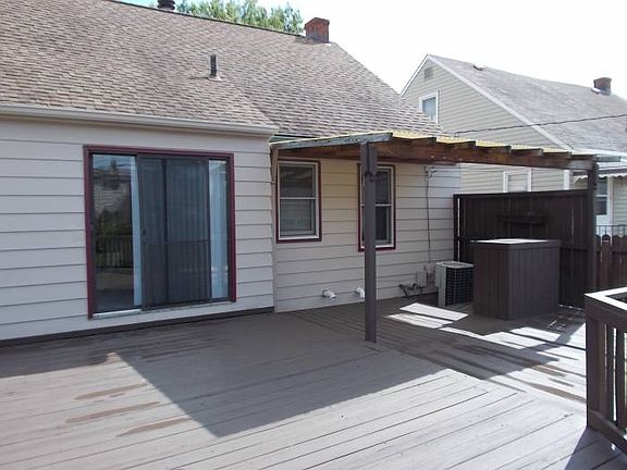 rear view with deck