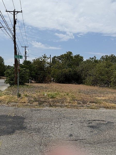 2nd image of 323 David Dr