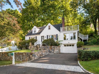 3 Green Lane, Greenwich, CT, 06831