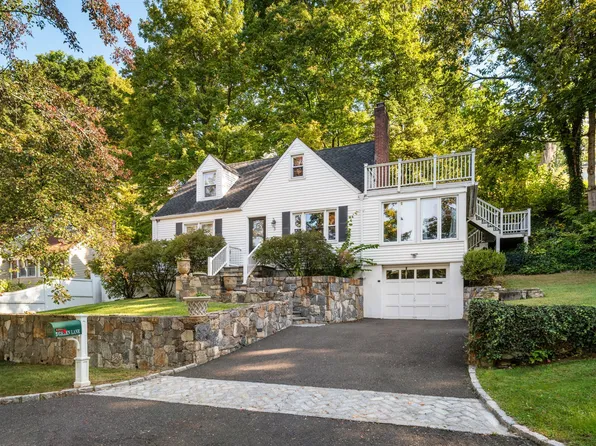 3 Green Lane, Greenwich, CT 06831