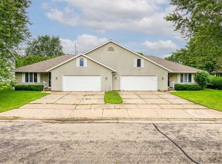 947 Fulton St, Seymour, WI 54165