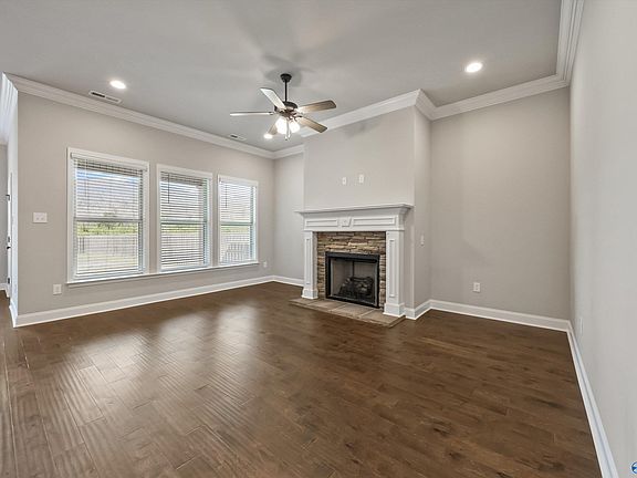 5th image of 9038 Mountain Preserve Blvd
