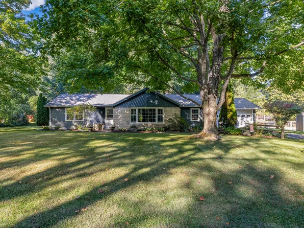 1042 S Marquette St, La Porte, IN 46350